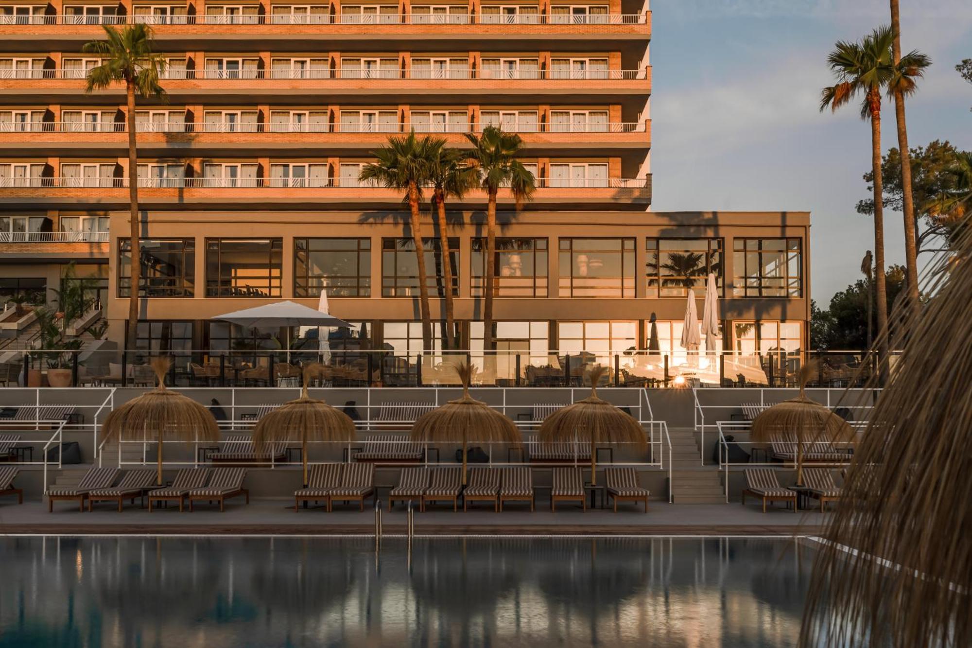 Cooks Club Calvia Beach - Adults Only Magaluf  Exterior photo